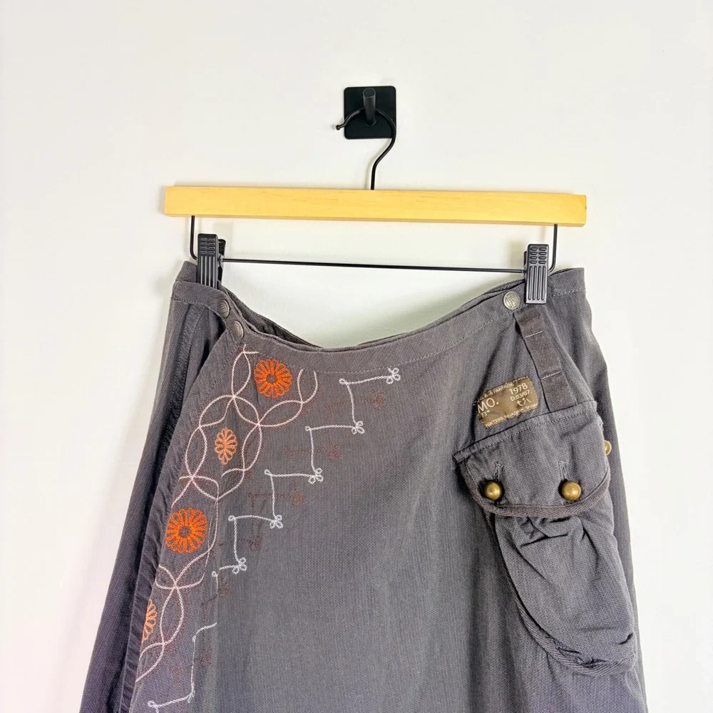 Diesel Vintage Y2K‎ Grey Embroidered Floral 90s Utility Cargo Mini Skirt Size 28 - Picture 6 of 8